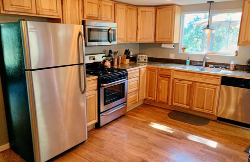 Green Mountain Falls Cabin | Pike's Peak Chalet in Green Mountain Falls, CO