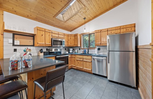 Spring Valley Cabin | Pikes Peak Colorado Modern Cabin Retreat: Hot Tub, Arcade, Trails, Peaceful