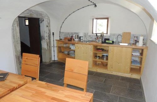 Binzwangen House | Pilger- und Radlerherberge Herberge im Hofhaus