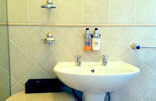 Wierdapark Bed & Breakfast | Pilgrims Delight Guest House