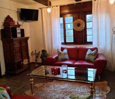 Meschede House | Pilgrims Gästeapartements