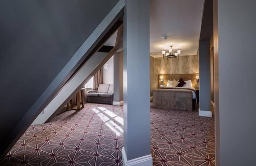 Bedford Hotel | Pilgrims Progress by Wetherspoon