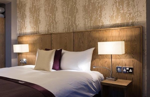 Bedford Hotel | Pilgrims Progress by Wetherspoon