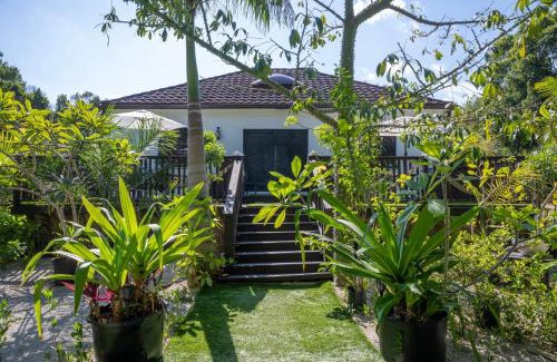 Rock Sound House | Pilot House - Remodeled Historic Guest House home