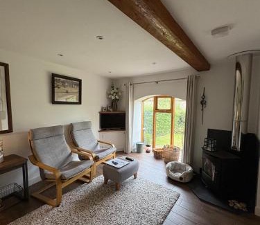 Honiton House | Pilsbury Cottage
