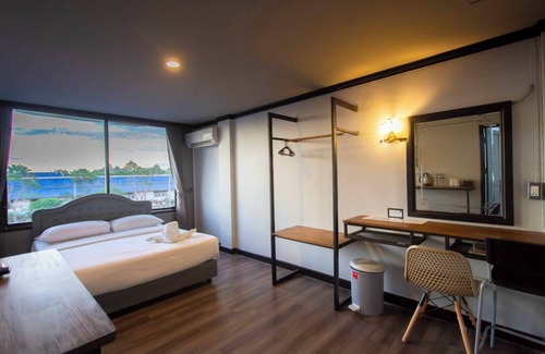 Mae Pim Hotel | Pimpimarn Beach Hotel