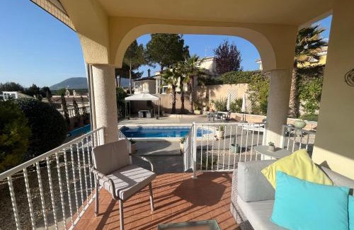 Castalla Villa | Pinada del Rio Villa, Alicante