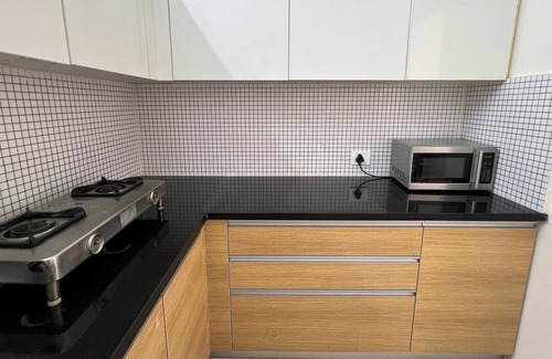 Malad East Apartment | Pinaki Comfort Stay Malad - Near Nesco & Oberoi Mall