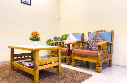 Vile Parle East Apartment | Pinaki Comfort Stay Vile Parle - Near Airport