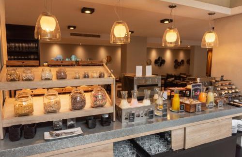 Villa Carlos Paz Hotel | Pinares del Cerro Resort & Suites