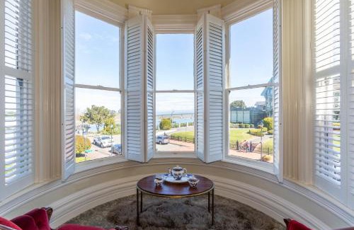 Old Town Eureka Hotel | Pinc Lady Mansion