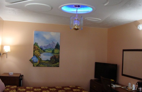 Pinconning Hotel | Pinconning Trail Inn Motel
