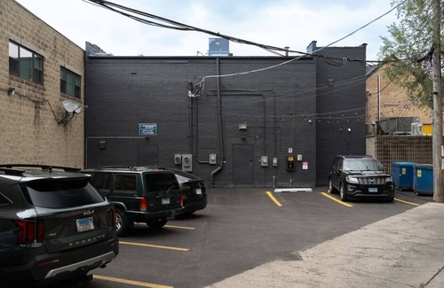 Irving Park Apartment | Pine Beam Sloth Apartment next to Blue Line
