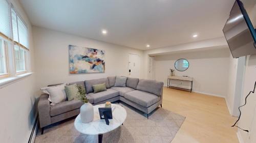 Newark Apartment | Pine Brook 804 I Pool Gym I Free Parking !