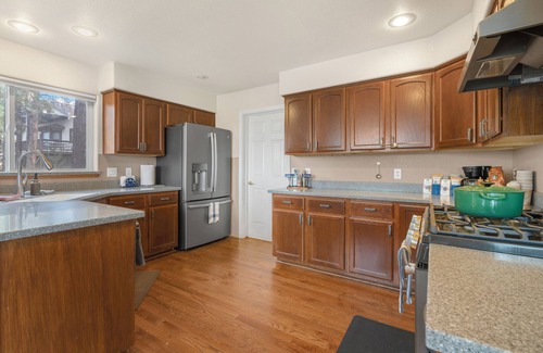 Switzer Mesa House | Pine Cliff