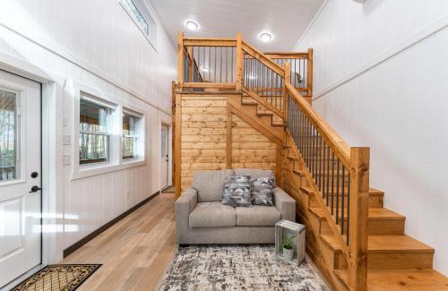 Hamptonville House | Pine Cone Cottage