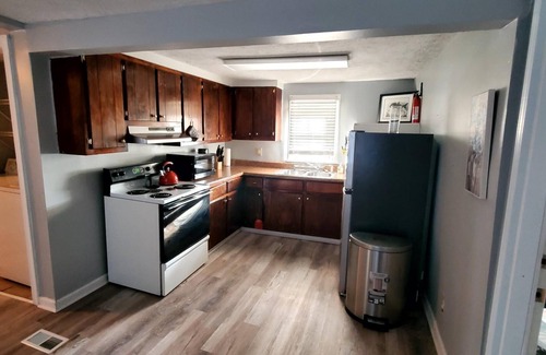 Pembroke House | Pine Cottage