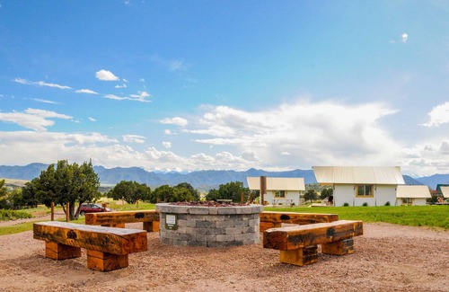 Canon City Cabin | Pine Creek Cabin - Royal Gorge Cabins