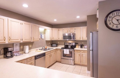 Canton House | Pine Forest at Springdale: Resort Home with Golf and Pool Access!