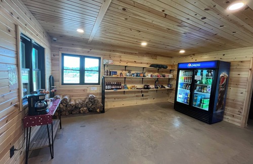 Rockerville Cabin | Pine Haven Lodging
