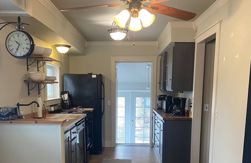 Wamic Cottage | Pine Hollow Maupin Adventure Cottage