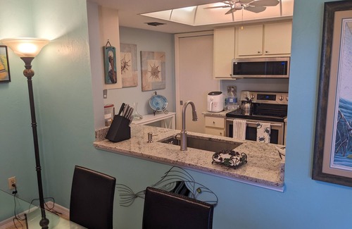 Pine Island Center House | Pine Island Breeze where you can relax, swim, fish, see dolphins and manatees!