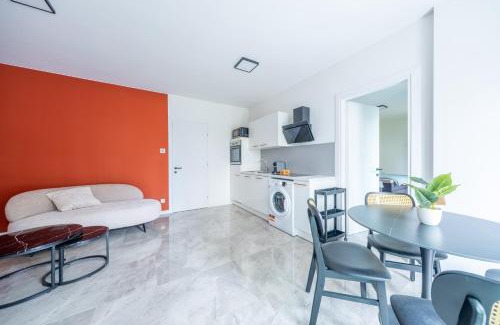 Alt-Moosach Apartment | Pine Living