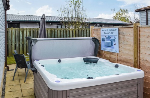 Wilberfoss Cottage | Pine Lodge - UK47075