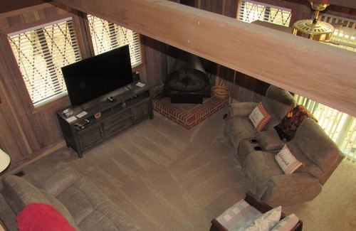 Pine Mountain Ski Chalet | Pine Mountain Club Chalets - Three Bedroom Lakefront #57 -Not Pet Friendly