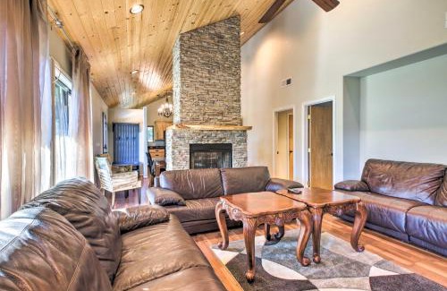 Frazier Park House | Pine Mountain Club Home with Beautiful View!