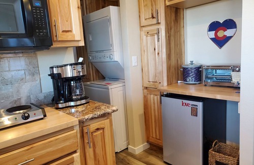 Bayfield Cabin | Pine River Model Cabin | Riverfront Views/Access - Privacy, A/C, Near Town