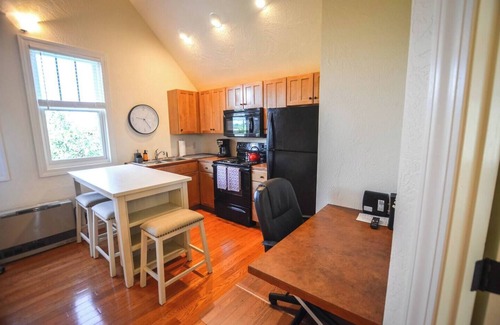 Westside Apartment | Pine Street Place : Downtown : River : Recreation