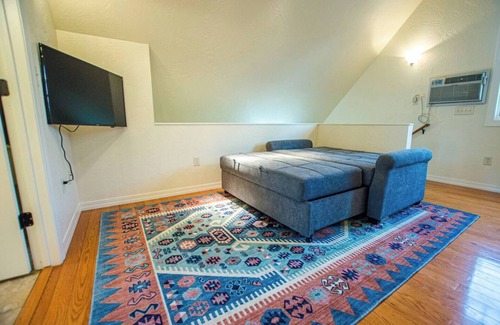 Westside Apartment | Pine Street Place : Downtown : River : Recreation