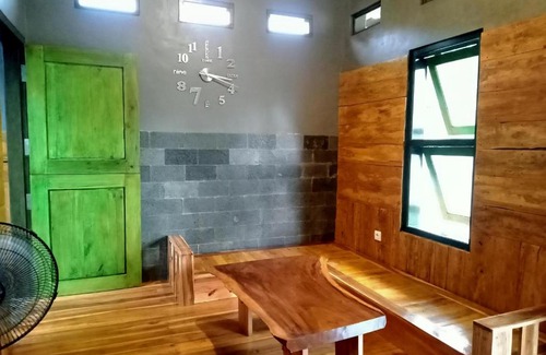 Patrang Apartment | Pine Tree House Jember