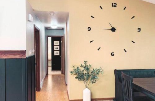 Black Hawk House | Pine Tree Lodge