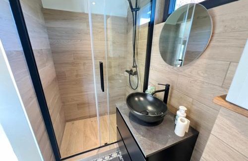 Frandeux Ski Chalet | Pine Tree Tiny cottage