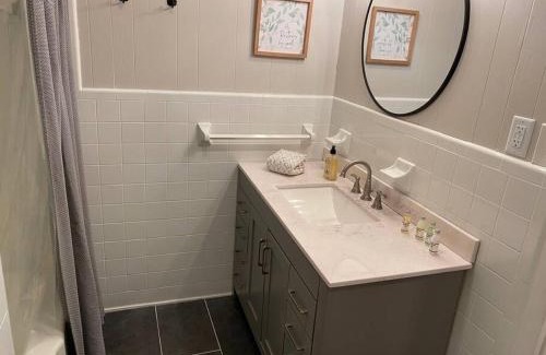 Gainesville House | Pine Valley Place 3 Bedroom 2 Bathroom house