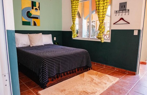 Barra de Colotepec Villa | Pineapple Mansion
