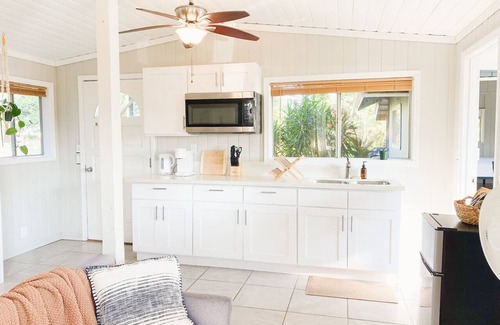 Keaau House | Pineapple Studio, Kitchenette, Private Lanai