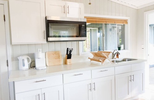 Keaau House | Pineapple Studio, Kitchenette, Private Lanai
