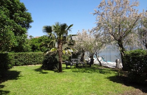 Prcanj Apartment | Pinebreeze Vacation Apartment