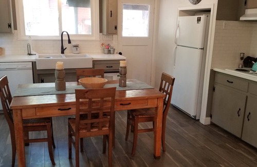 Cold Springs Cabin | PinecrestAreaRentals #20 9/5-12/10 no holidays book 2 nights get 3rd night free.