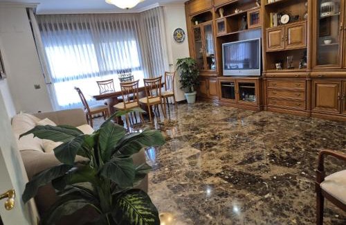 Pobles del Sud Apartment | PINEDO PLAYA y Garaje