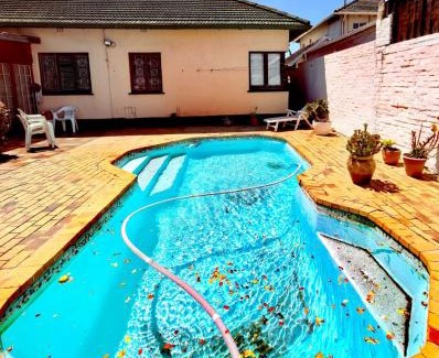 Pinelands House | Pinelands guesthouse