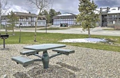 Fraser Condo | Pines at Meadow Ridge