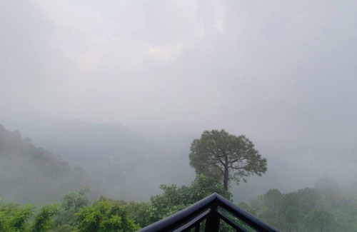 Kasauli House | PINEVILLE HOME KASAULI