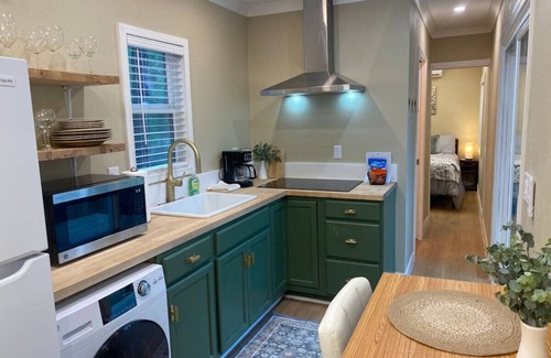 Nacogdoches Apartment | Piney Woods Tiny Home