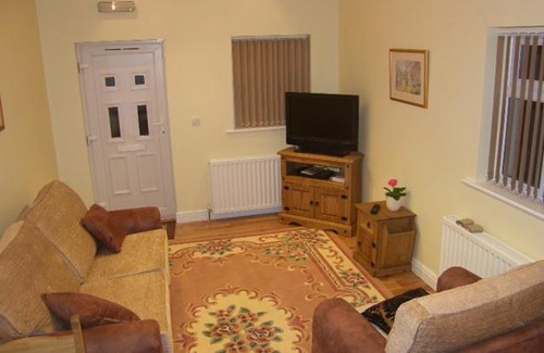 Laxey House | Pinfold Holiday Cottage
