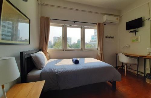 Phaya Thai Bed & Breakfast | Pingplalee Female House