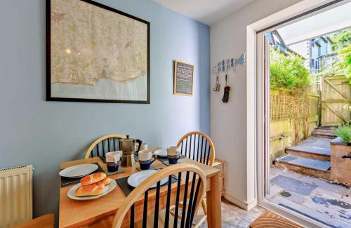 Beer House | Pink Cottage